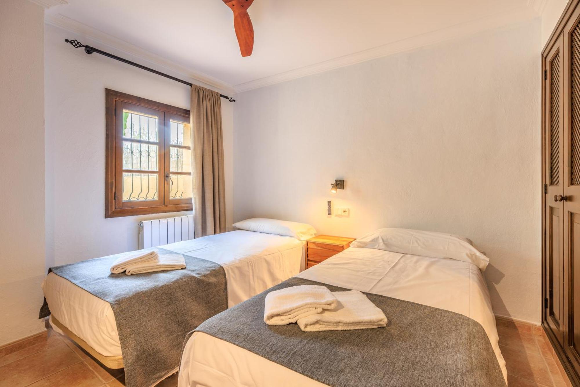 Villa Benvingut By Sealand Villas Port de Pollença Extérieur photo